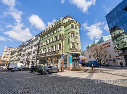 Pronájem kanceláře, 140 m²