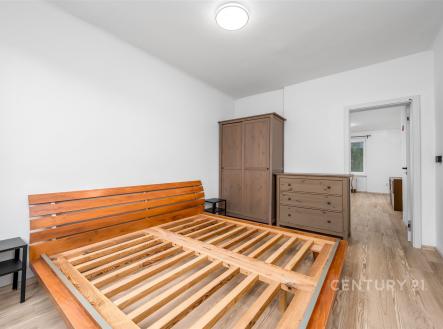 Pronájem bytu, 2+kk, 54 m²