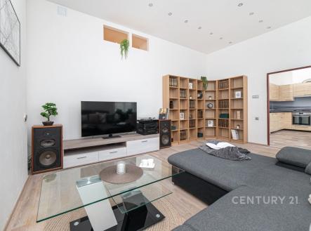 Prodej bytu, 2+1, 65 m²
