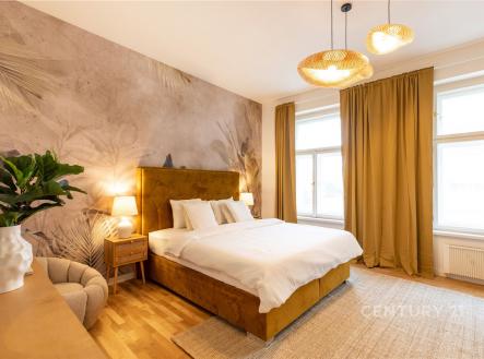 Pronájem bytu, 1+kk, 33 m²