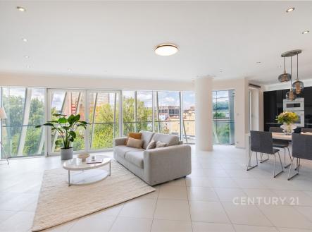 Pronájem bytu, 2+kk, 78 m²