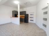 Pronájem bytu, atypický, 69 m²