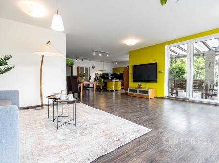 Pronájem bytu, atypický, 134 m²