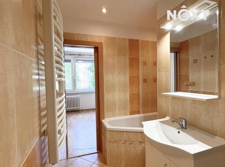 Pronájem bytu, 1+1, 37 m²