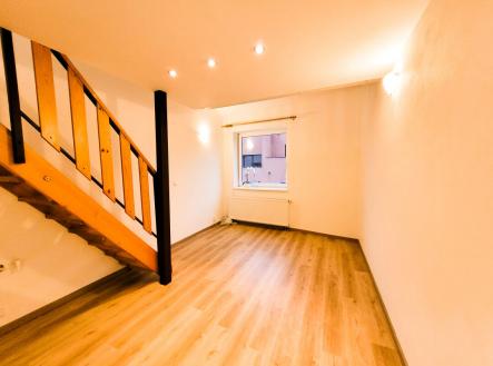 Pronájem bytu, 2+kk, 40 m²