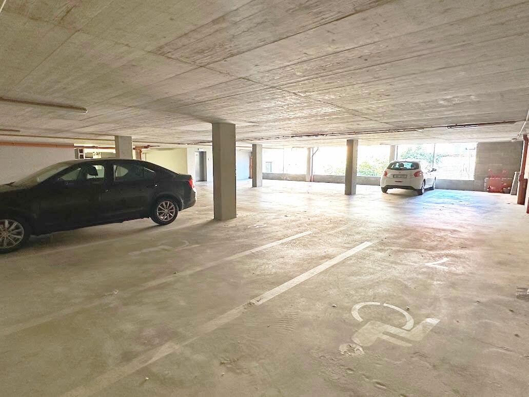 Pronájem garážového stání