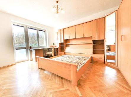 Pronájem bytu, 3+kk, 83 m²