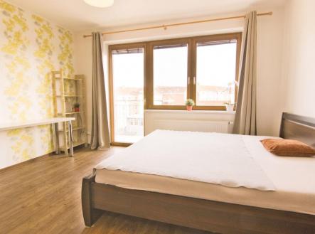 Pronájem bytu, 1+kk, 29 m²