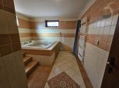 Prodej jiné komerční nemovitosti, 93 m²