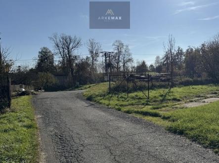 Prodej - pozemek pro komerční výstavbu, 3 073 m²