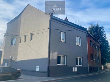 Prodej - nájemní dům, 310 m²