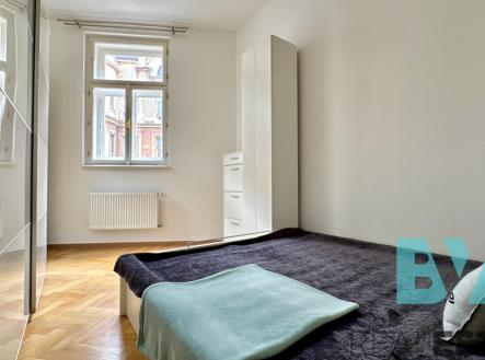 Pronájem bytu, 2+kk, 52 m²