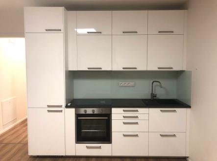 Pronájem bytu, 1+kk, 34 m²