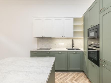 Pronájem bytu, 4+kk, 122 m²