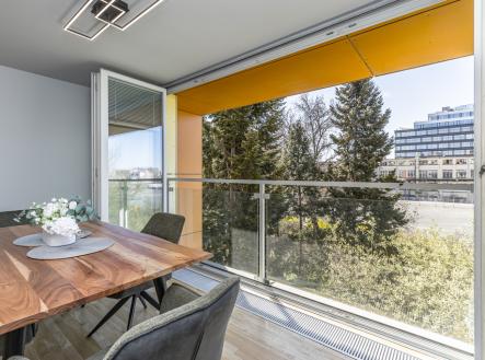 Pronájem bytu, 3+kk, 81 m²