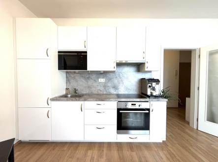 Pronájem bytu, 1+kk, 39 m²