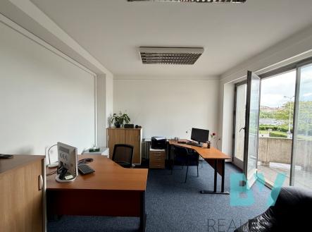 Pronájem kanceláře, 24 m²