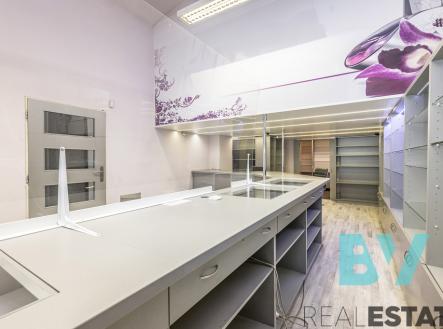 Pronájem obchodní prostory, 47 m²