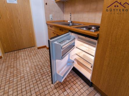 NZ8_1338-Enhanced-NR