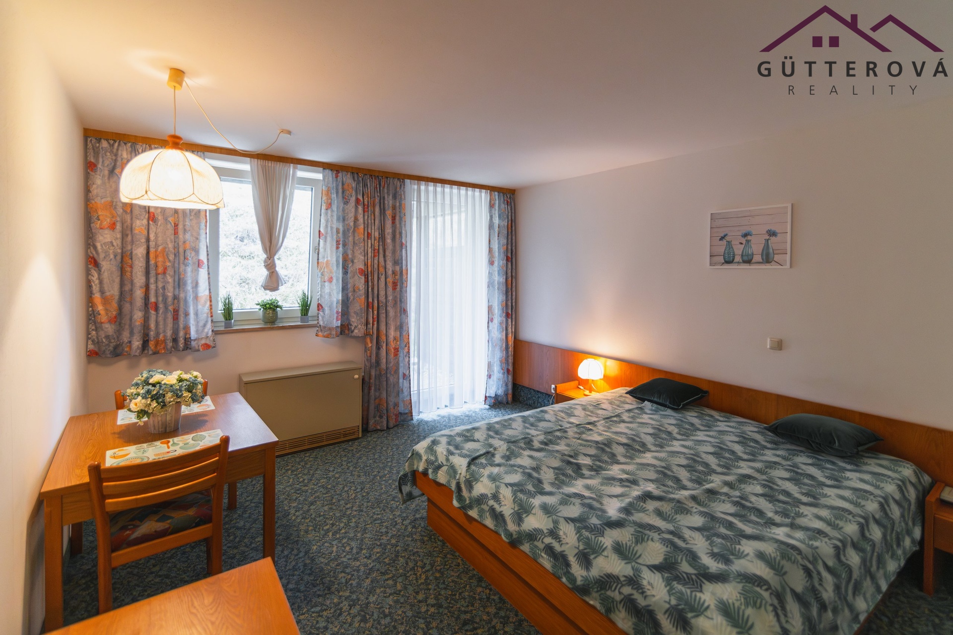 NZ8_0974-Enhanced-NR