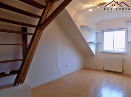 Pronájem bytu, 1+1, 38 m²