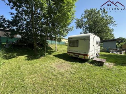 Pronájem pozemku, zahrada, 400 m²