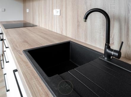 Pronájem bytu, 3+1, 69 m²