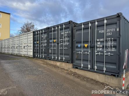 Pronájem skladovací prostor, 140 m²