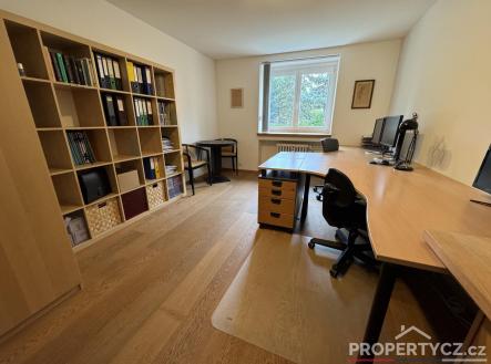 Pronájem kanceláře, 103 m²