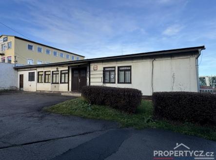 Pronájem skladovací prostor, 150 m²