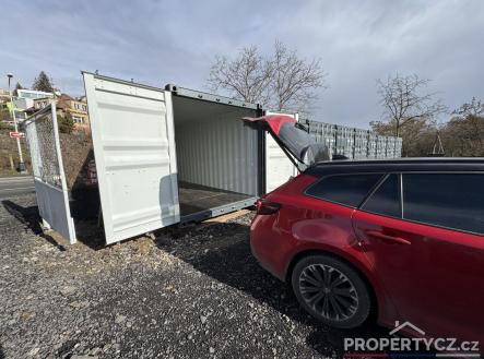 Pronájem skladovací prostor, 28 m²