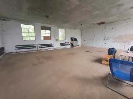 Pronájem skladovací prostor, 64 m²