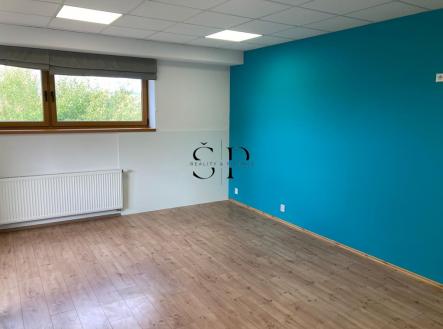 Pronájem obchodní prostor, 35 m²