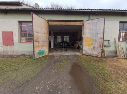 Pronájem skladovací prostor, 64 m²