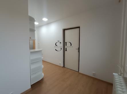 Pronájem bytu, 1+1, 40 m²