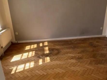 Pronájem - kanceláře, 64 m²