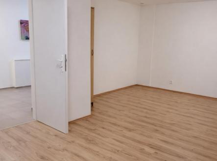 Pronájem bytu, 1+1, 38 m²