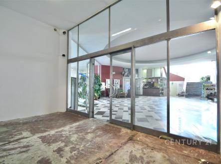 Pronájem obchodní prostor, 18 m²