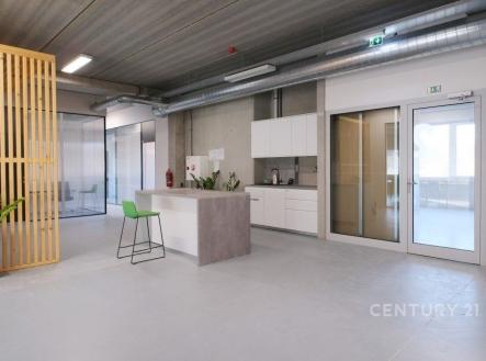 Pronájem kanceláře, 52 m²