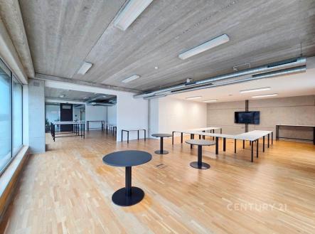 Pronájem kanceláře, 52 m²