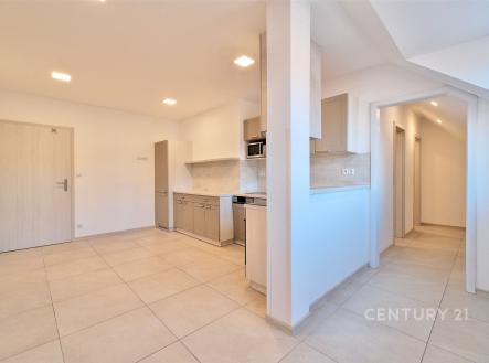 Pronájem bytu, 2+kk, 40 m²