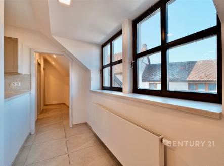 Pronájem bytu, 2+kk, 40 m²