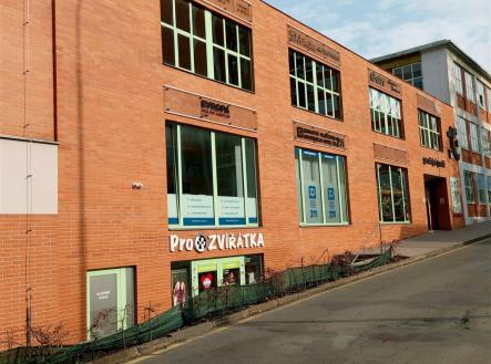 Pronájem kanceláře, 130 m²