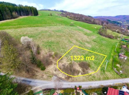 Prodej pozemku pro bydlení, 1 323 m²