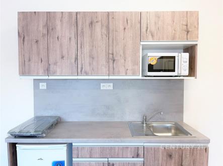 Pronájem bytu, 1+kk, 23 m²