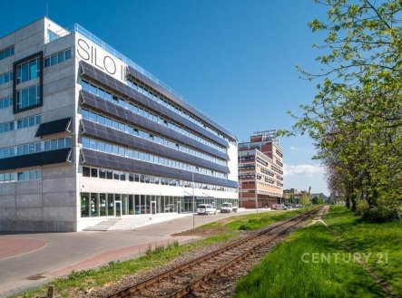 Moderní kancelář ve Zlíně 52 m2