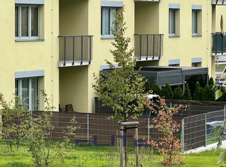 Pronájem bytu, 3+kk, 61 m²