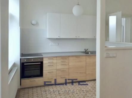 Pronájem bytu, 3+kk, 97 m²