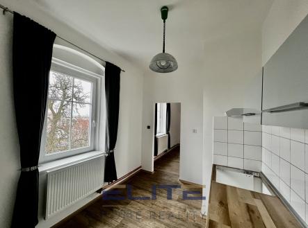 Pronájem bytu, 1+1, 39 m²