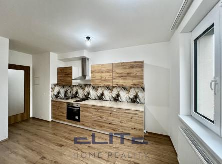 Pronájem bytu, 2+kk, 39 m²